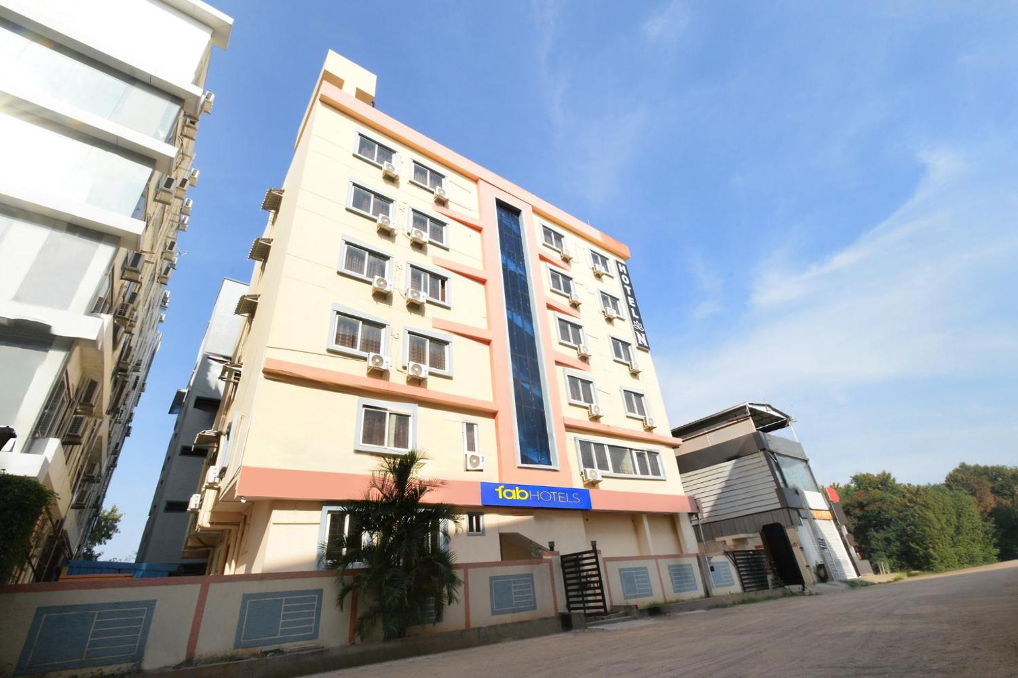Fabhotel N Residency, Hitech City - 350M From Yashoda Hospital, Hitech City Hyderabad Exterior foto