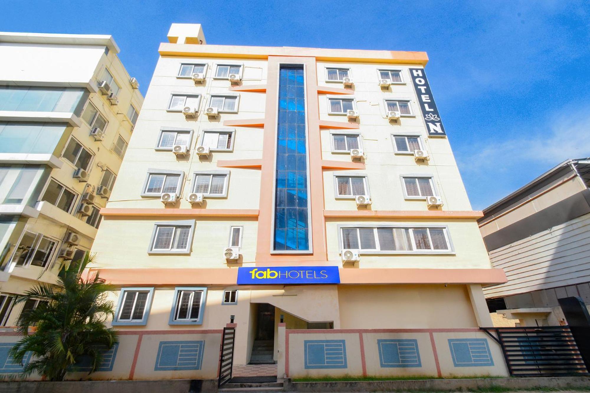 Fabhotel N Residency, Hitech City - 350M From Yashoda Hospital, Hitech City Hyderabad Exterior foto