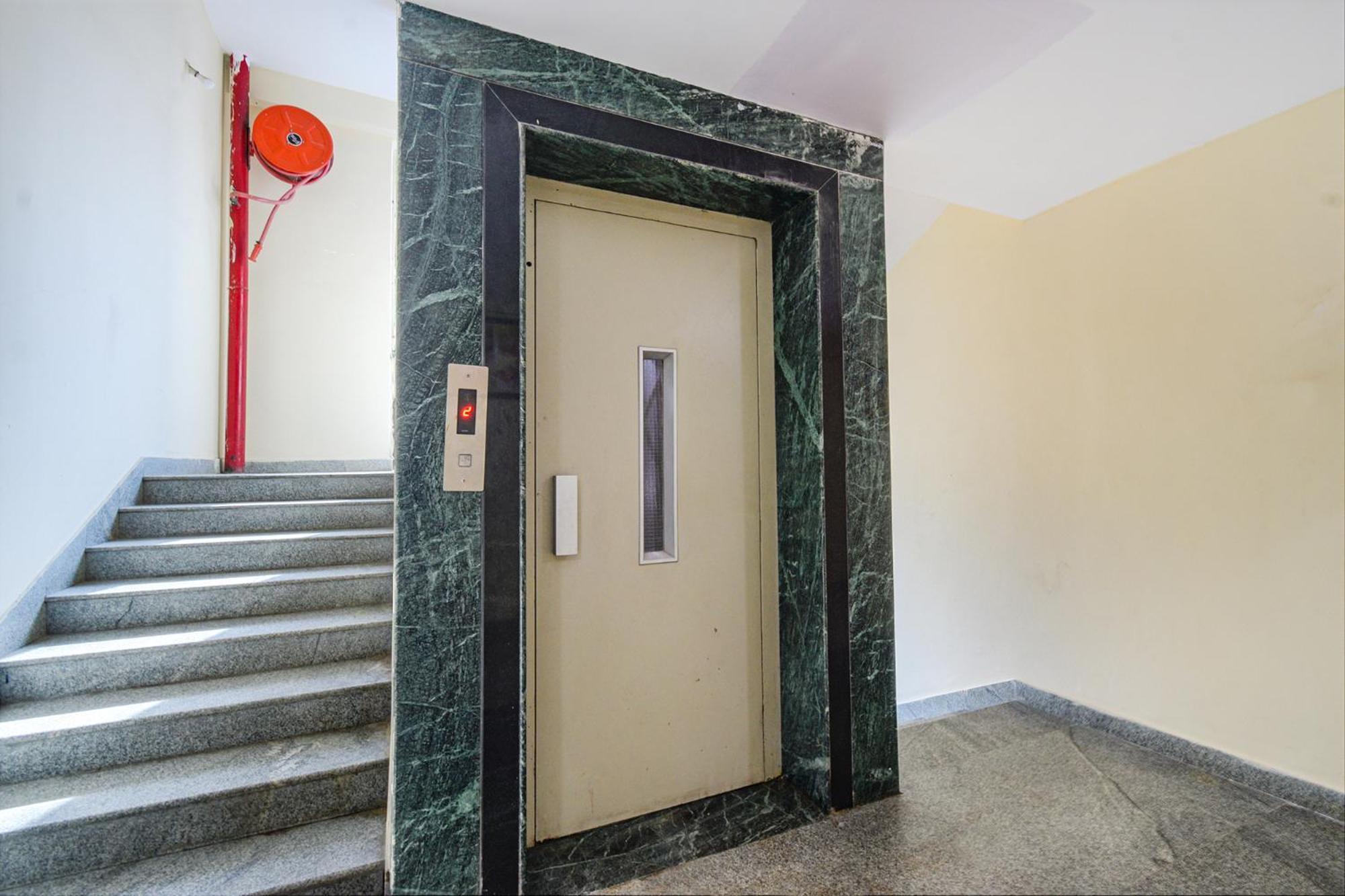 Fabhotel N Residency, Hitech City - 350M From Yashoda Hospital, Hitech City Hyderabad Exterior foto
